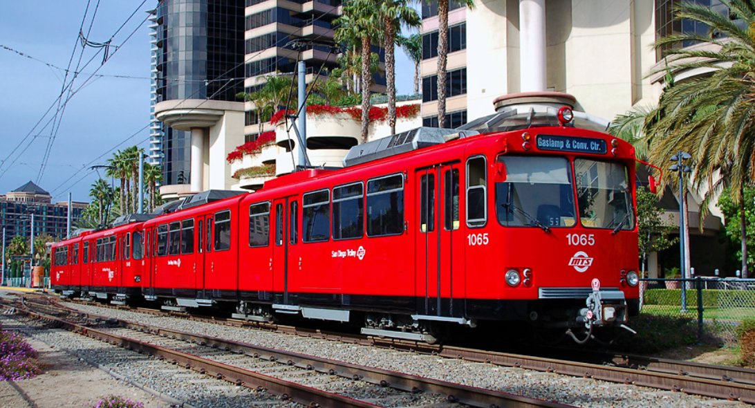 Light rail passenger vehicle
